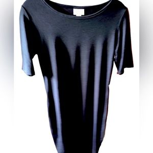 Lularoe black Julia body con T-shirt style dress‎ . NWT.